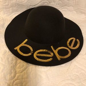 Bebe floppy hat